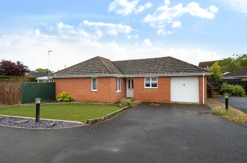Meadow Walk, Cowbit